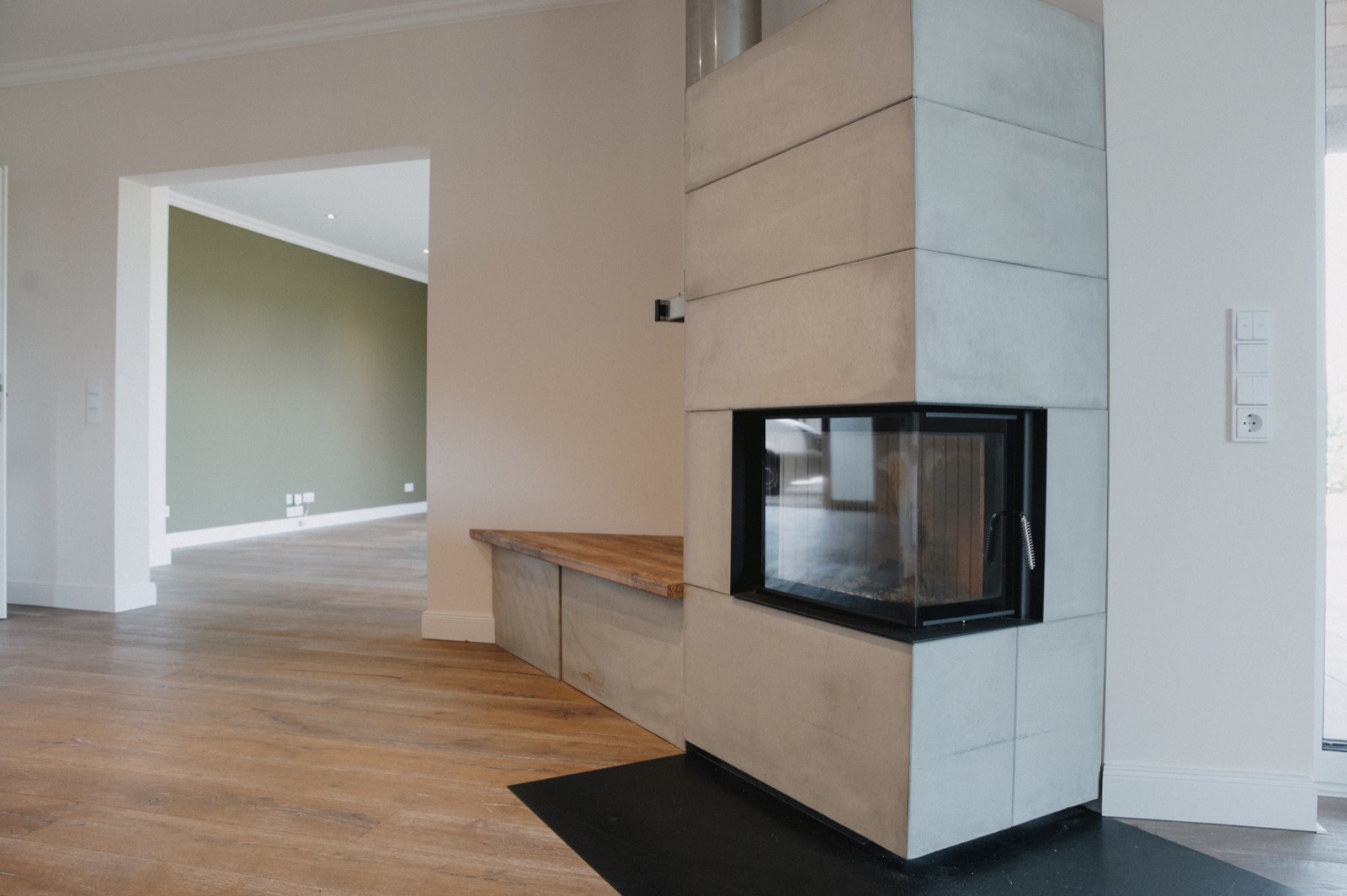 Wohnraum mit Kamin